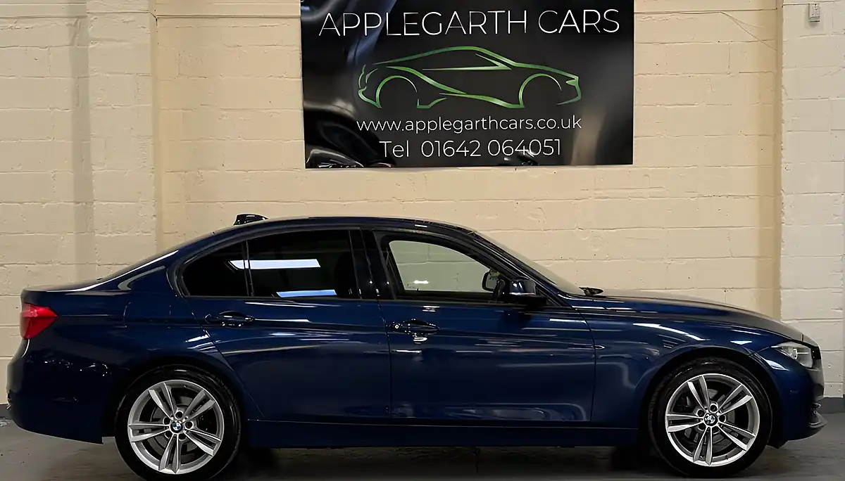 Used 2016 BMW 3 Series Sport Blue - Interior and Exterior details 2