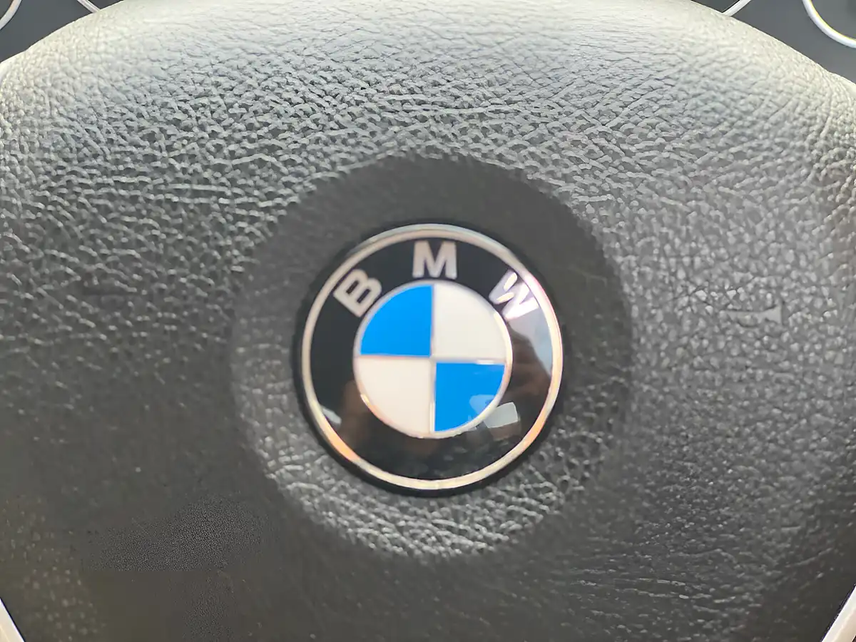 Used 2016 BMW 3 Series Sport Silver - Interior and Exterior details 20