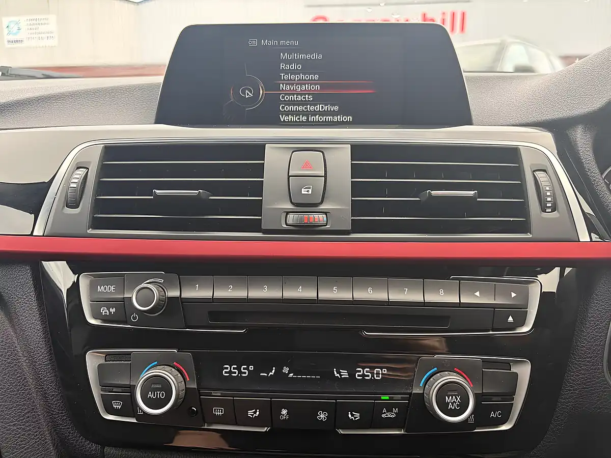 Used 2016 BMW 3 Series Sport White - Interior and Exterior details 12