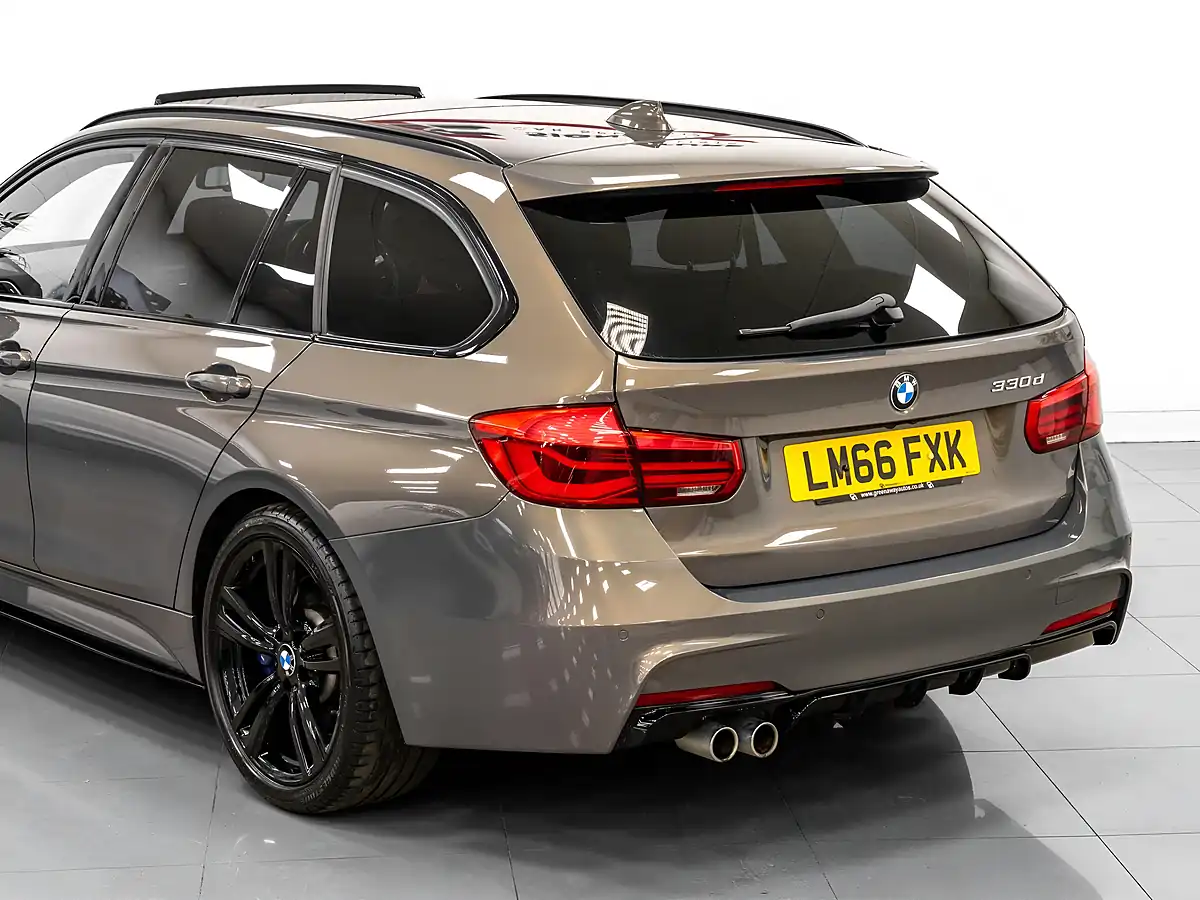 Used 2016 BMW 330d M Sport Touring Beige - Interior and Exterior details 12