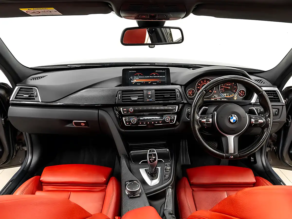 Used 2016 BMW 330d M Sport Touring Beige - Interior and Exterior details 17