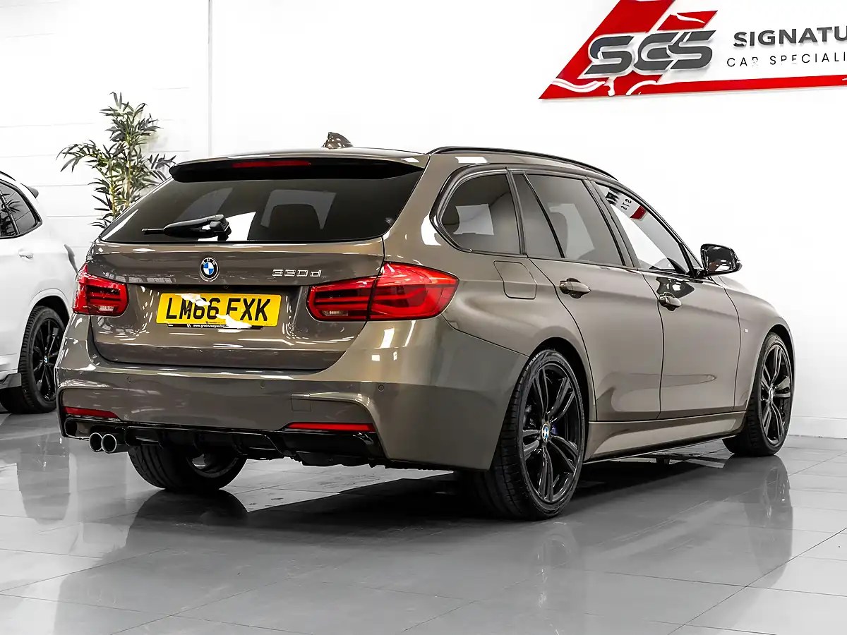 Used 2016 BMW 330d M Sport Touring Beige - Interior and Exterior details 5