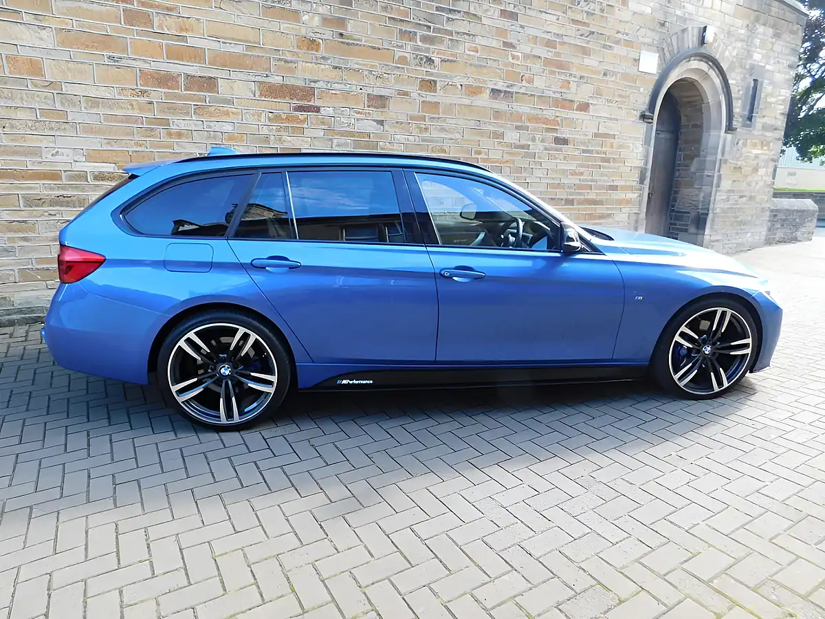 Used 2016 BMW 335d M Sport Touring Estoril Blue - Interior and Exterior details 11