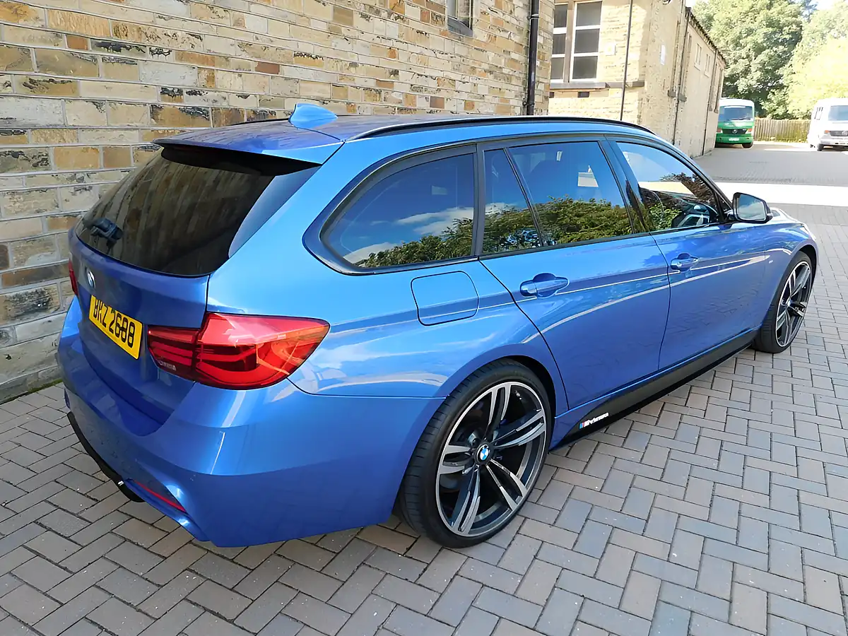 Used 2016 BMW 335d M Sport Touring Estoril Blue - Interior and Exterior details 3