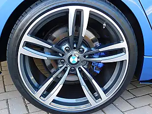 Used 2016 BMW 335d M Sport Touring Estoril Blue - Interior and Exterior details 7