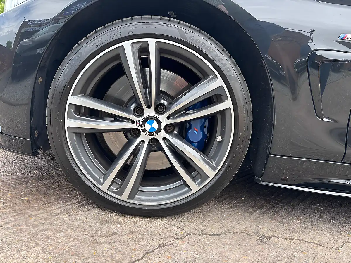 Used 2016 BMW 4 Series Gran Coupe M Sport Black - Interior and Exterior details 6