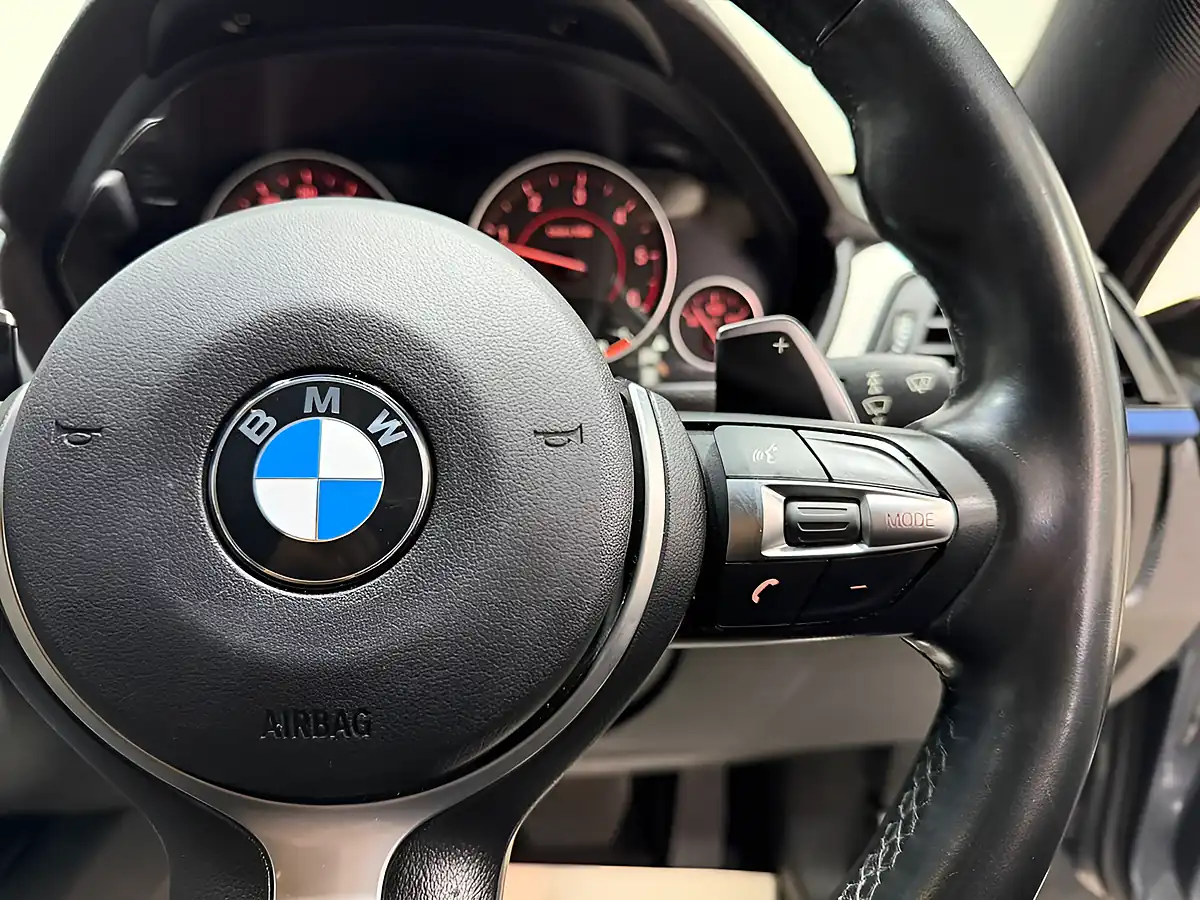 Used 2016 BMW 4 Series Gran Coupe M Sport Grey - Interior and Exterior details 15