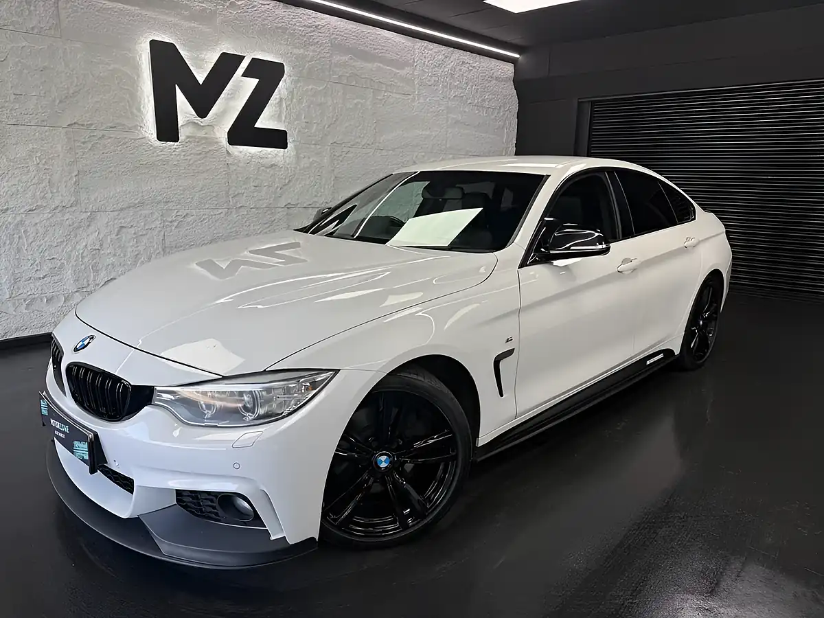 Used 2016 BMW 4 Series Gran Coupe M Sport White - Front View