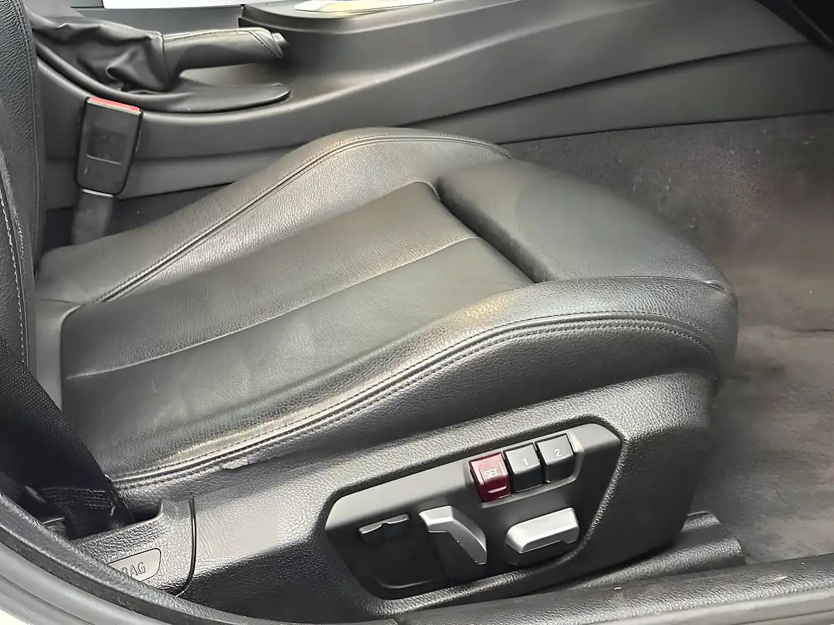 Used 2016 BMW 4 Series Gran Coupe M Sport White - Interior and Exterior details 12