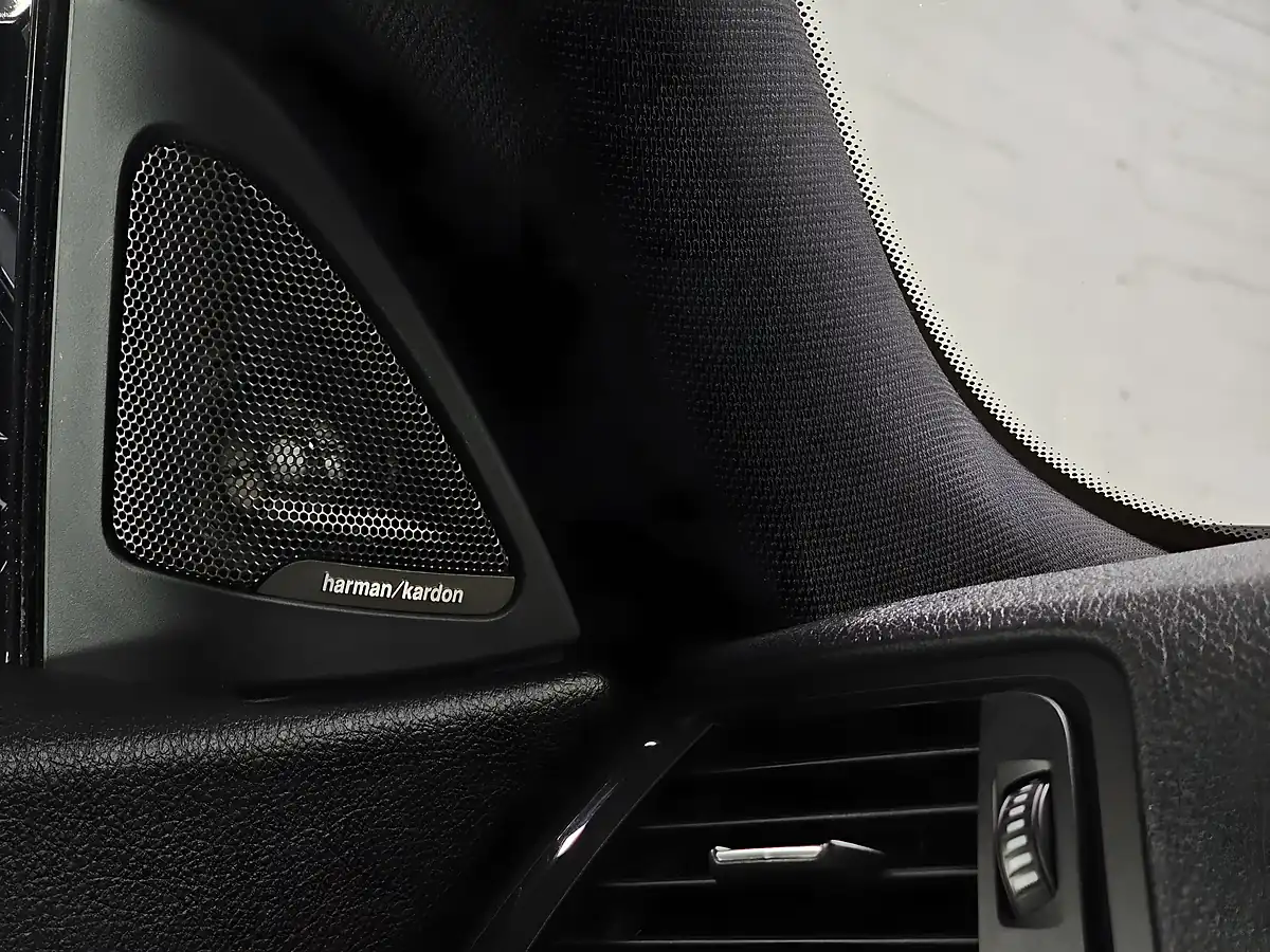 Used 2016 BMW 4 Series Gran Coupe Mineral Grey - Interior and Exterior details 15