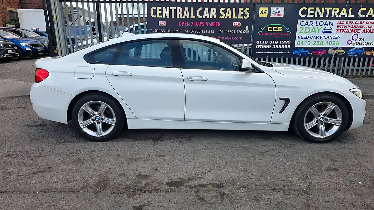 Used 2016 BMW 4 Series Gran Coupe Se White - Interior and Exterior details 6