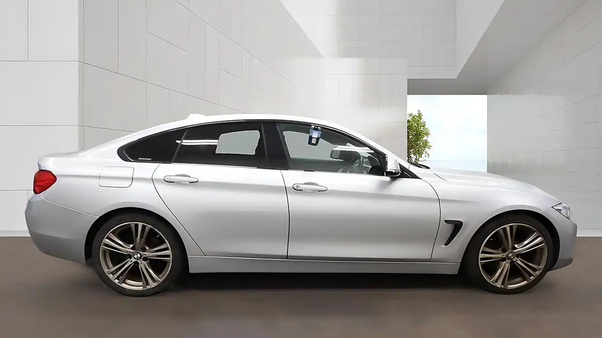 Used 2016 BMW 4 Series Gran Coupe Sport Silver - Interior and Exterior details 5