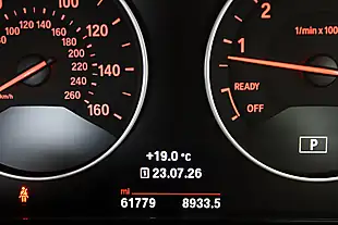 Used 2016 BMW 4 Series Luxury Grey - Interior and Exterior details 19