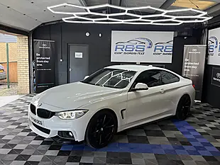 Used 2016 BMW 4 Series M Sport Alpine White - Interior and Exterior details 9