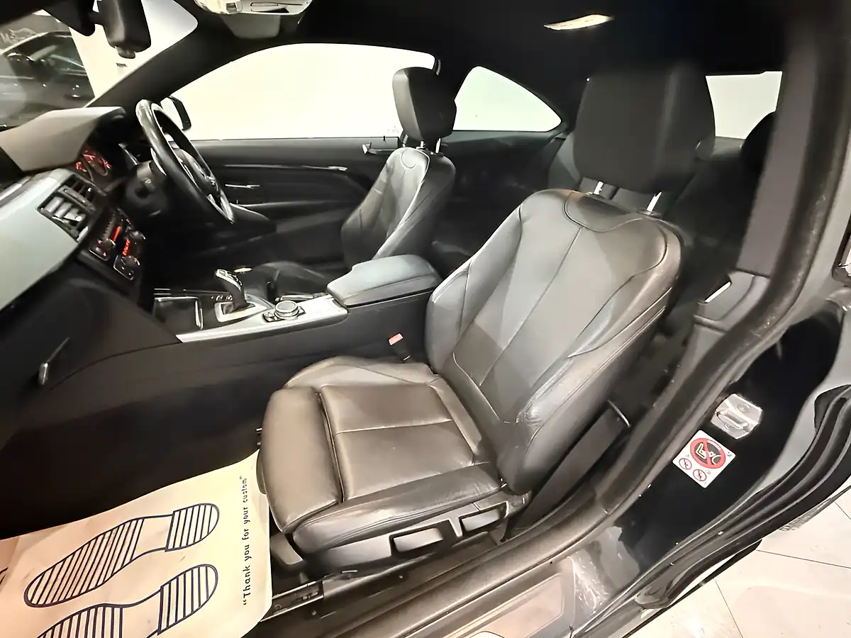 Used 2016 BMW 4 Series M Sport Black - Interior and Exterior details 13