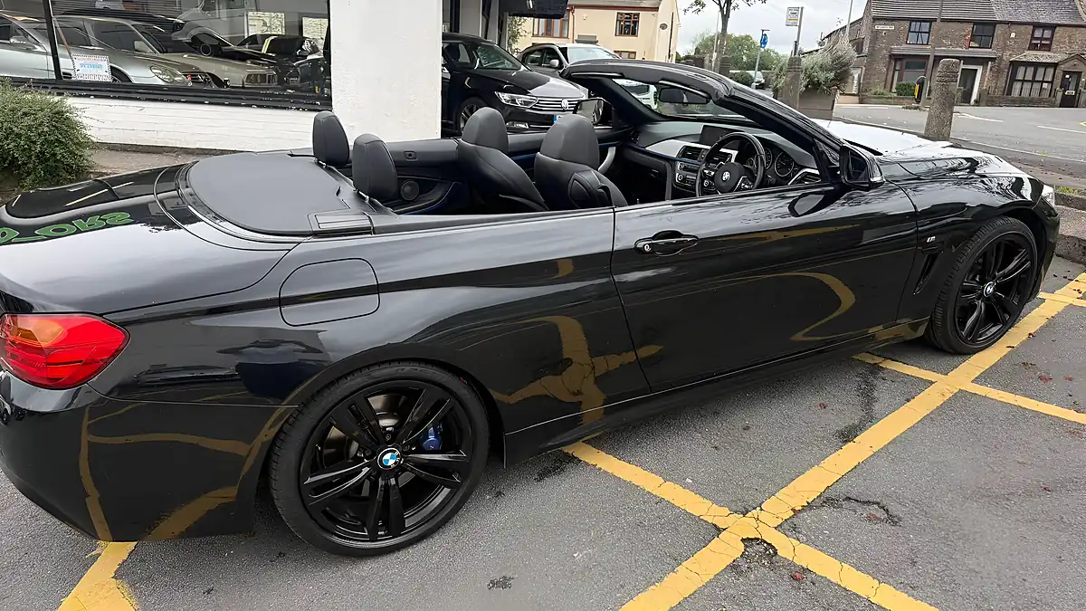 Used 2016 BMW 4 Series M Sport Black - Interior and Exterior details 15