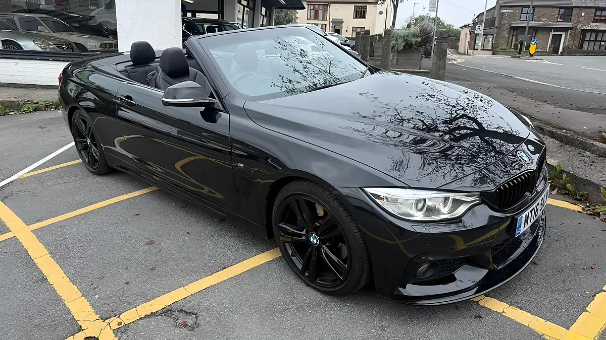 Used 2016 BMW 4 Series M Sport Black - Interior and Exterior details 8
