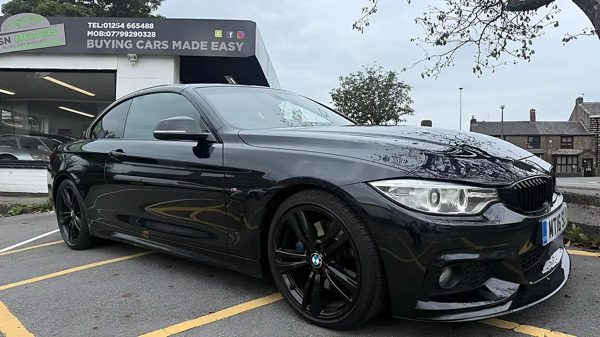Used 2016 BMW 4 Series M Sport Black - Interior and Exterior details 9