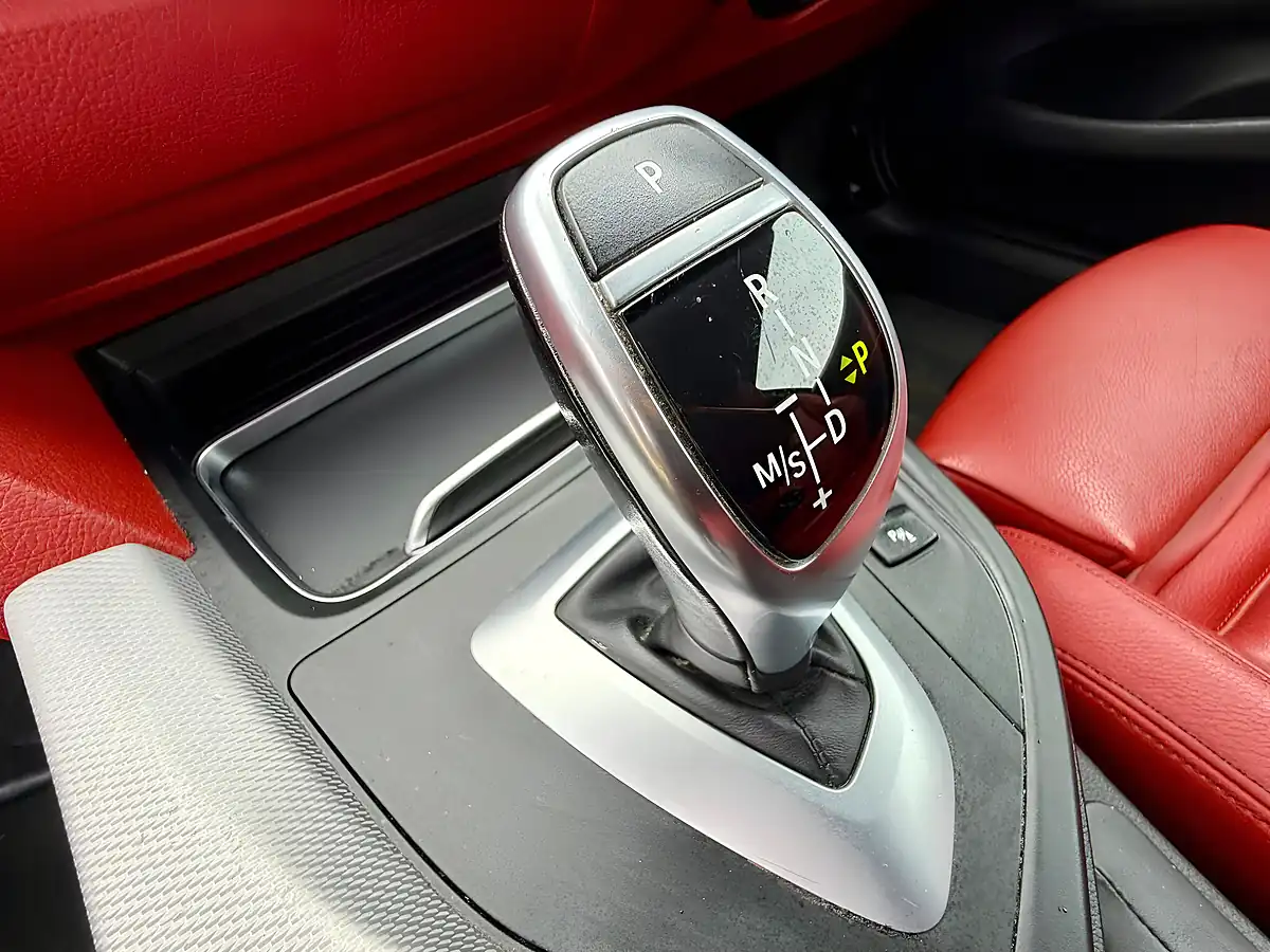 Used 2016 BMW 4 Series M Sport Black - Interior and Exterior details 17