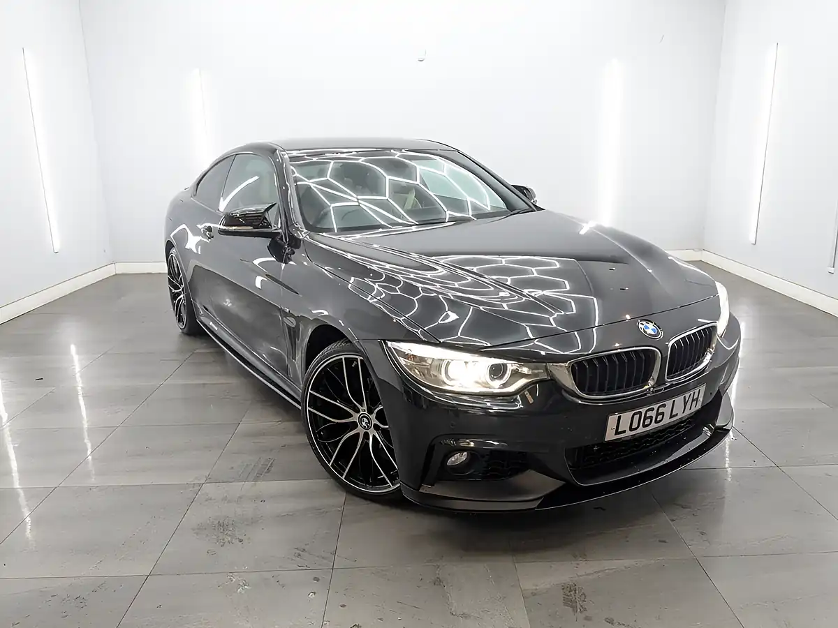 Used 2016 BMW 4 Series M Sport Black Sapphire - Front View