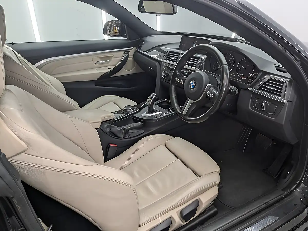 Used 2016 BMW 4 Series M Sport Black Sapphire - Interior and Exterior details 10