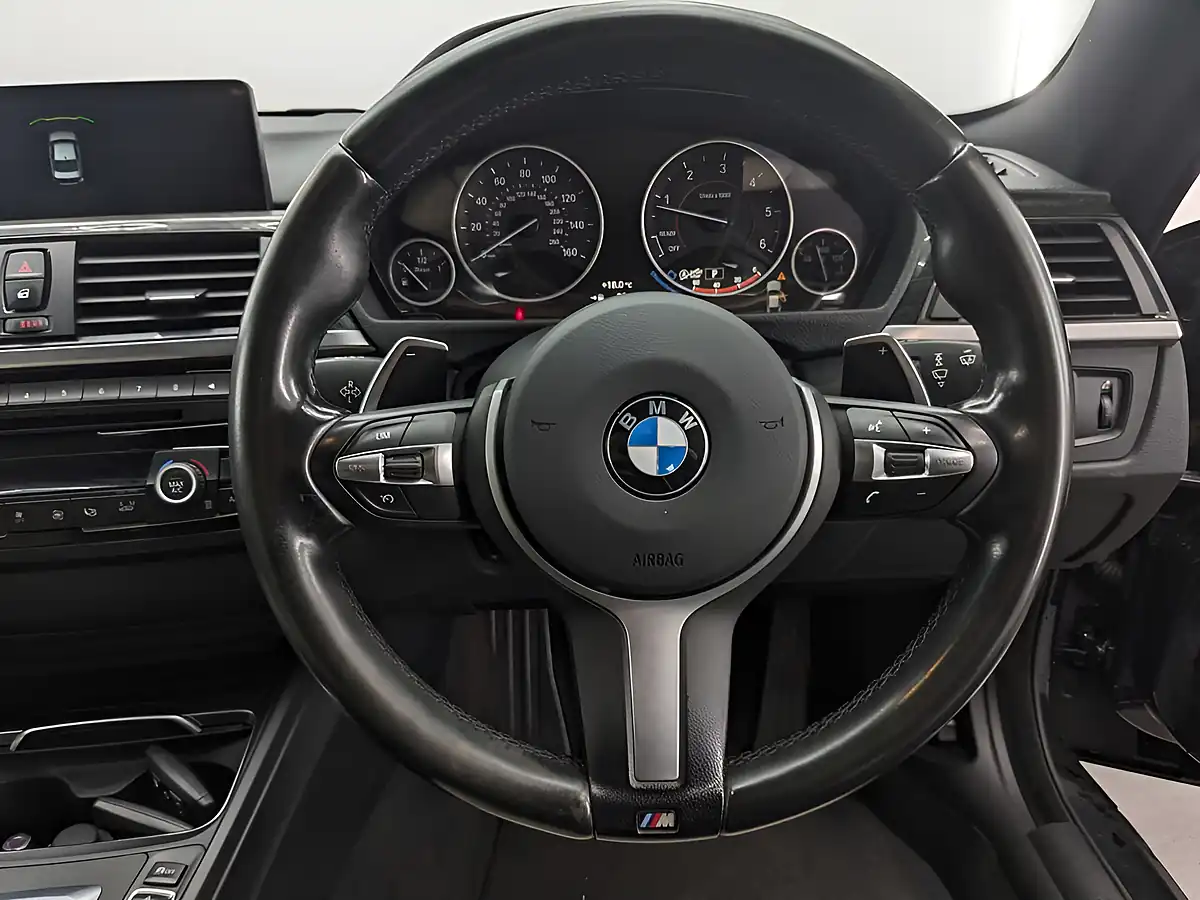 Used 2016 BMW 4 Series M Sport Black Sapphire - Interior and Exterior details 13