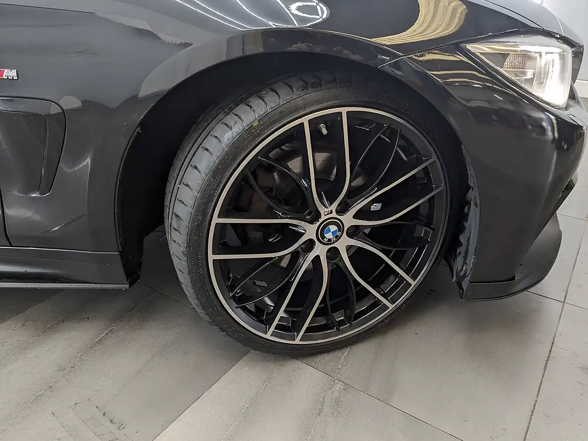 Used 2016 BMW 4 Series M Sport Black Sapphire - Interior and Exterior details 3