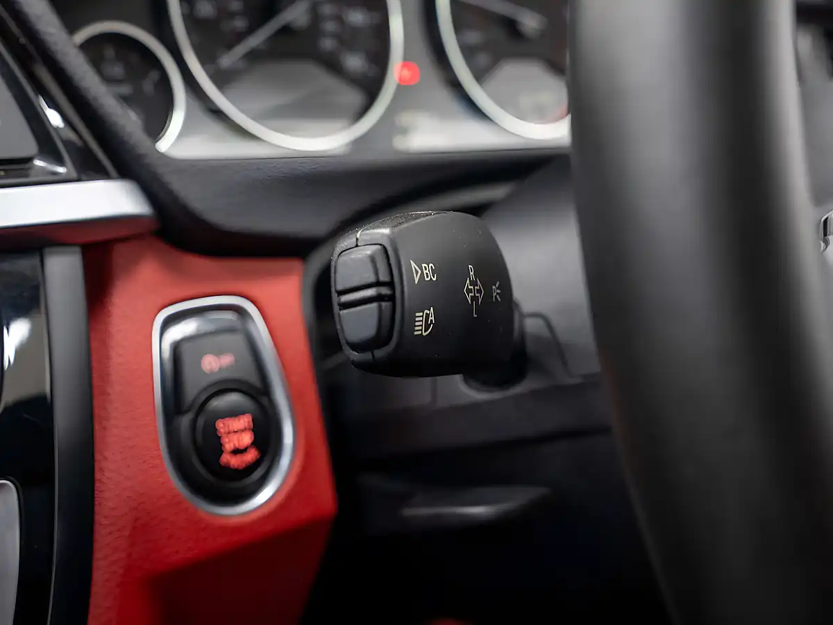 Used 2016 BMW 4 Series M Sport Black Sapphire - Interior and Exterior details 19