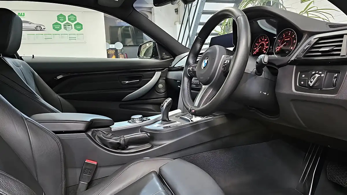 Used 2016 BMW 4 Series M Sport Grey - Interior and Exterior details 10