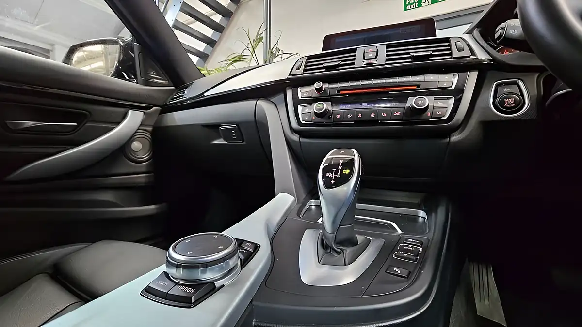 Used 2016 BMW 4 Series M Sport Grey - Interior and Exterior details 13