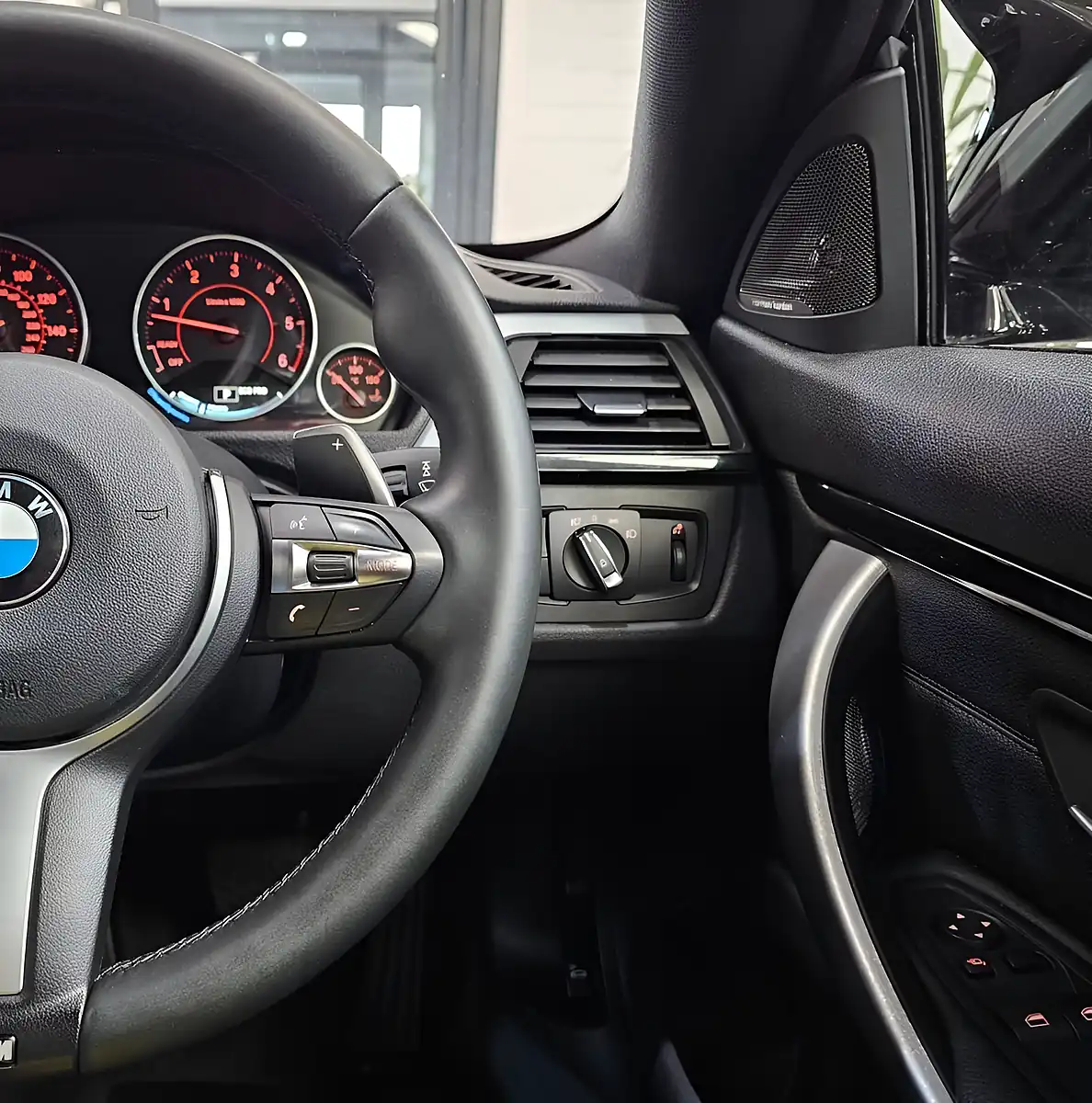 Used 2016 BMW 4 Series M Sport Grey - Interior and Exterior details 20