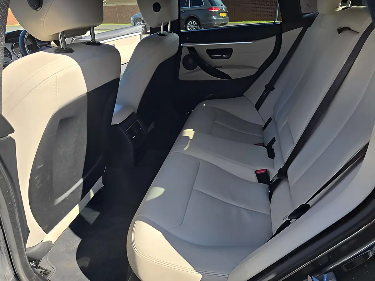 Used 2016 BMW 4 Series M Sport Grey - Interior and Exterior details 10