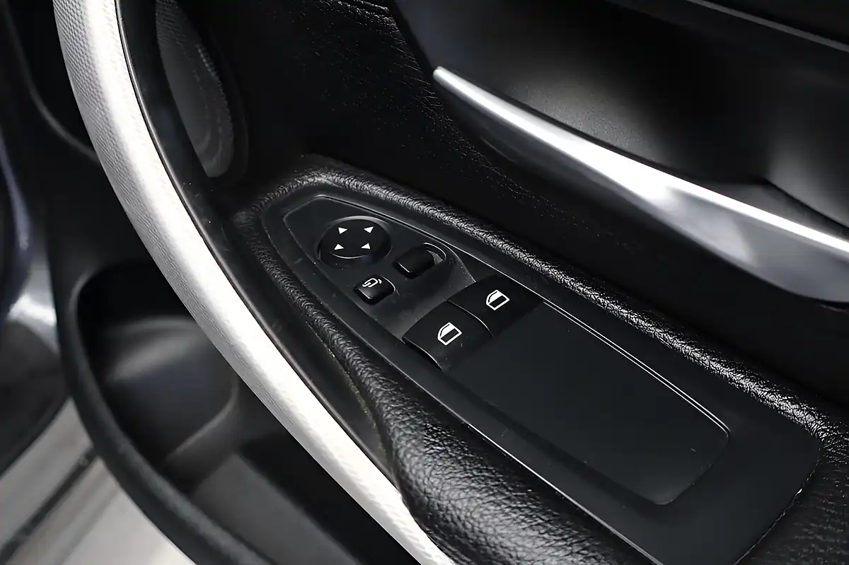 Used 2016 BMW 4 Series M Sport Mineral Grey - Interior and Exterior details 11