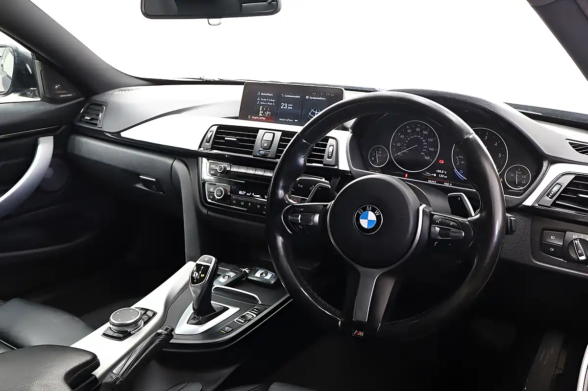 Used 2016 BMW 4 Series M Sport Mineral Grey - Interior and Exterior details 8