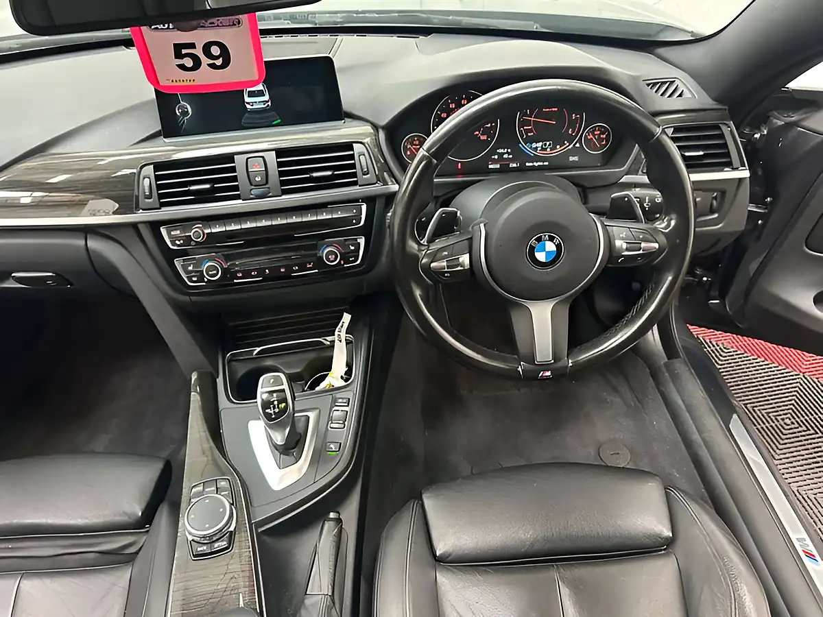 Used 2016 BMW 4 Series M Sport Mineral Grey - Interior and Exterior details 18