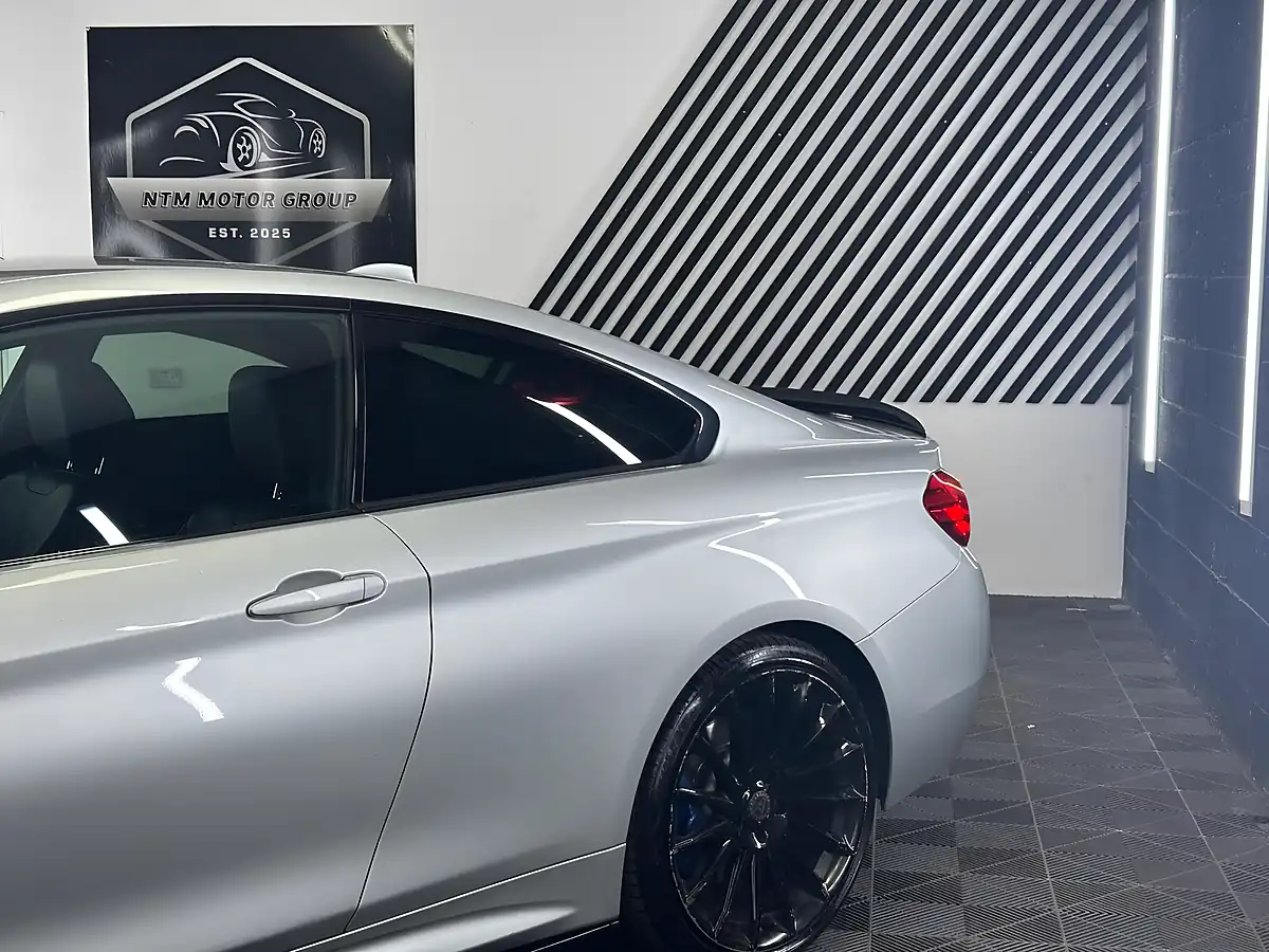 Used 2016 BMW 4 Series M Sport Silver - Interior and Exterior details 16