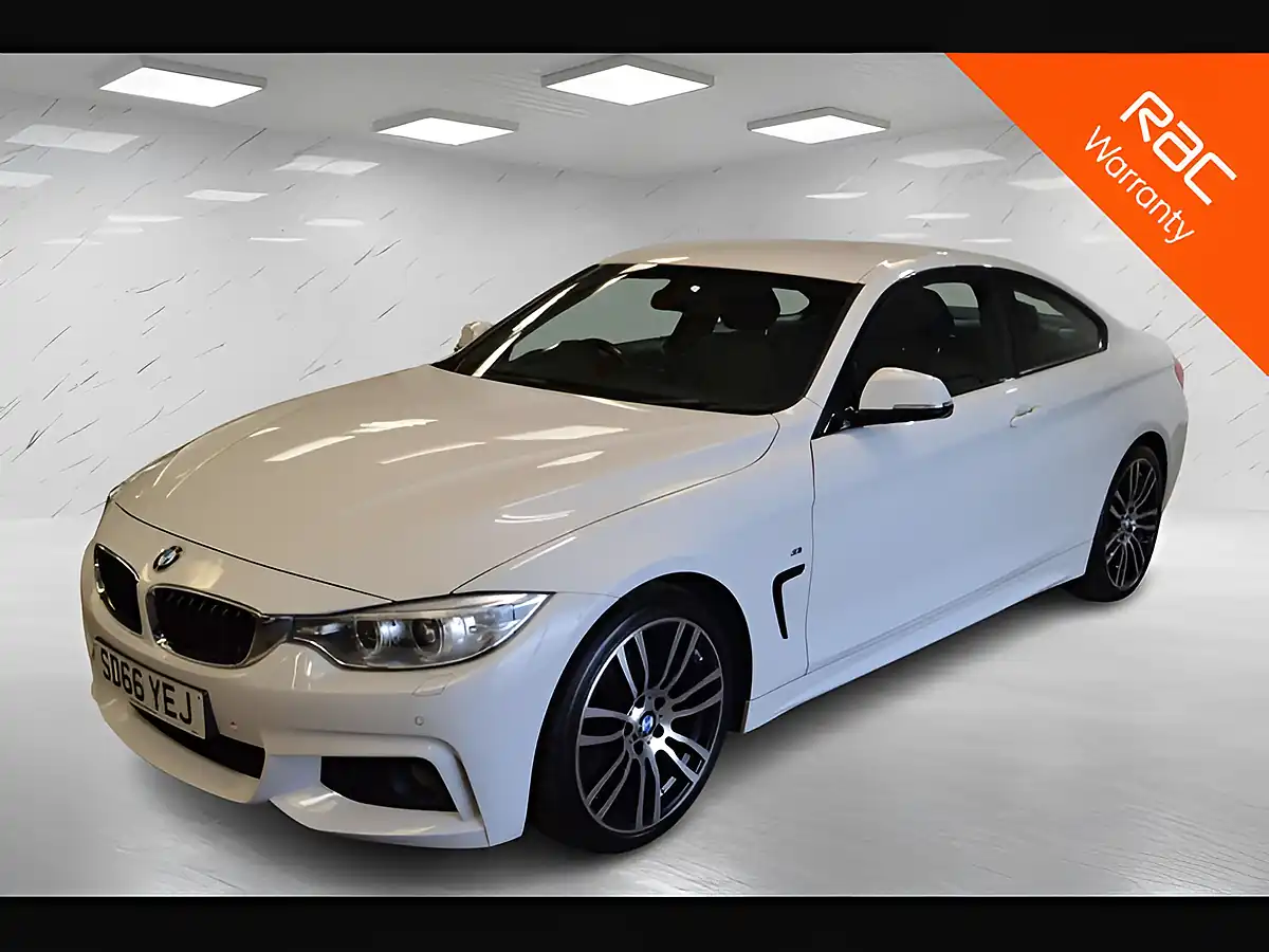 Used 2016 BMW 4 Series M Sport White - Front View