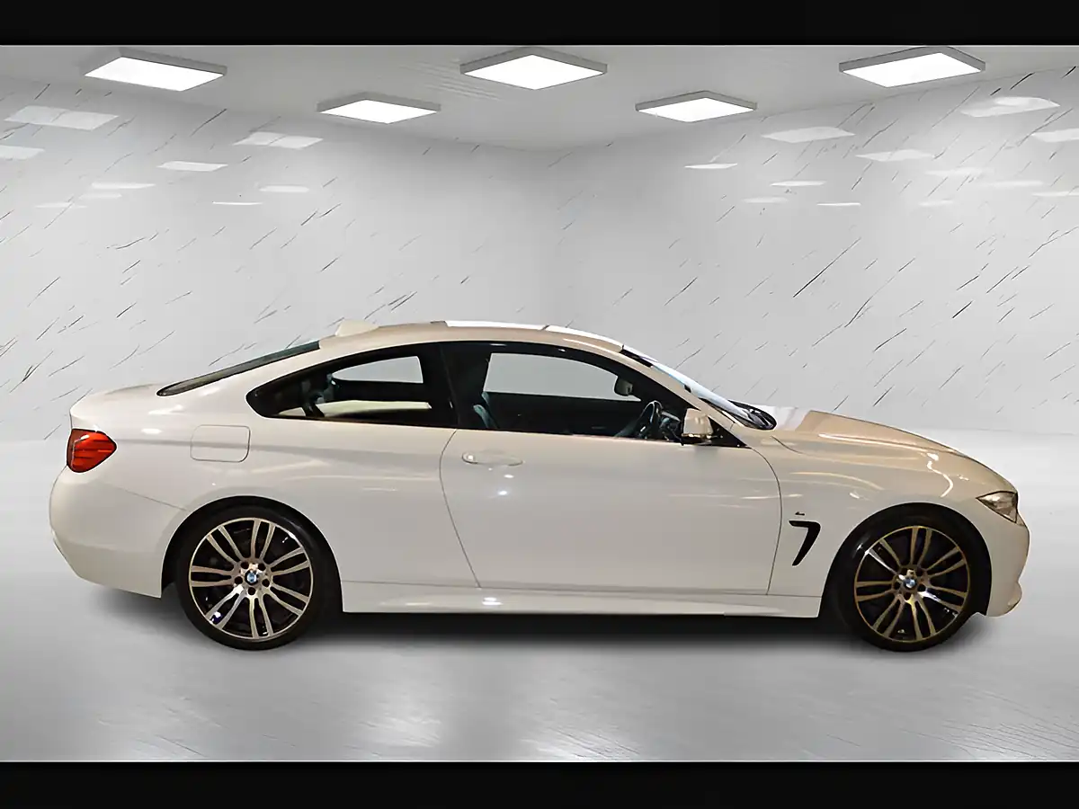 Used 2016 BMW 4 Series M Sport White - Interior and Exterior details 5
