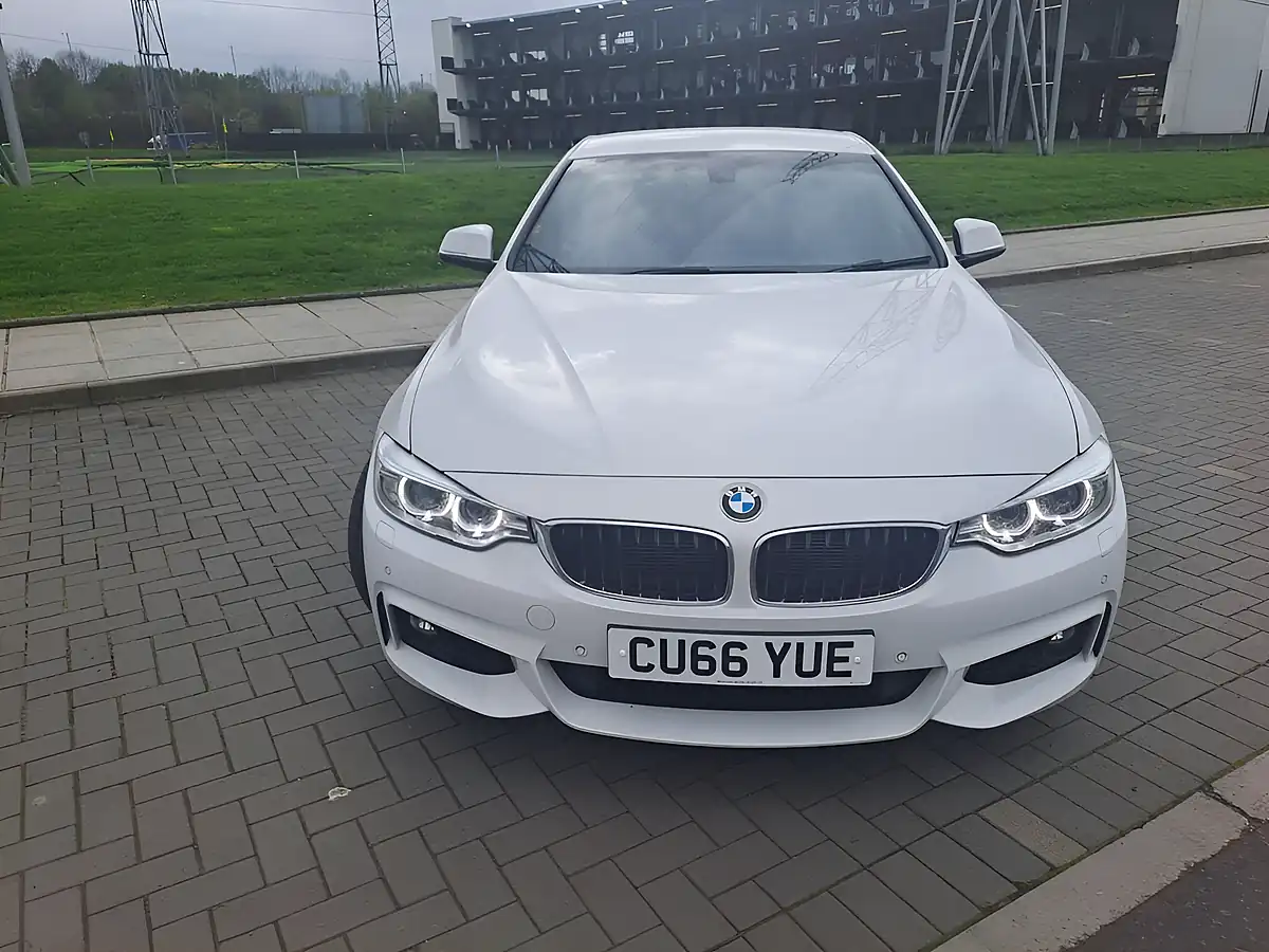 Used 2016 BMW 4 Series M Sport White - Interior and Exterior details 8
