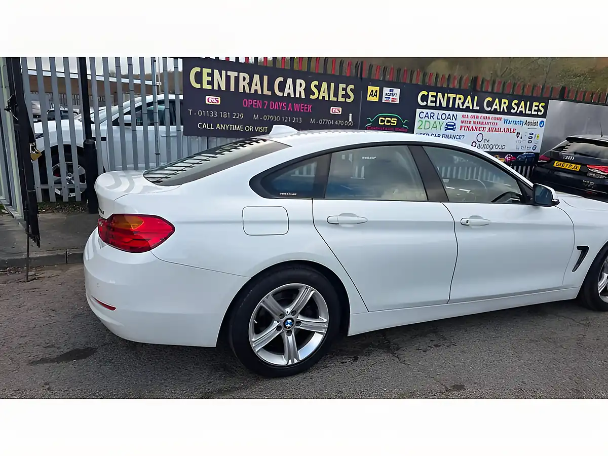 Used 2016 BMW 4 Series Se White - Interior and Exterior details 9
