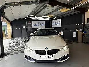 Used 2016 BMW 4 Series Sport White - Interior and Exterior details 10