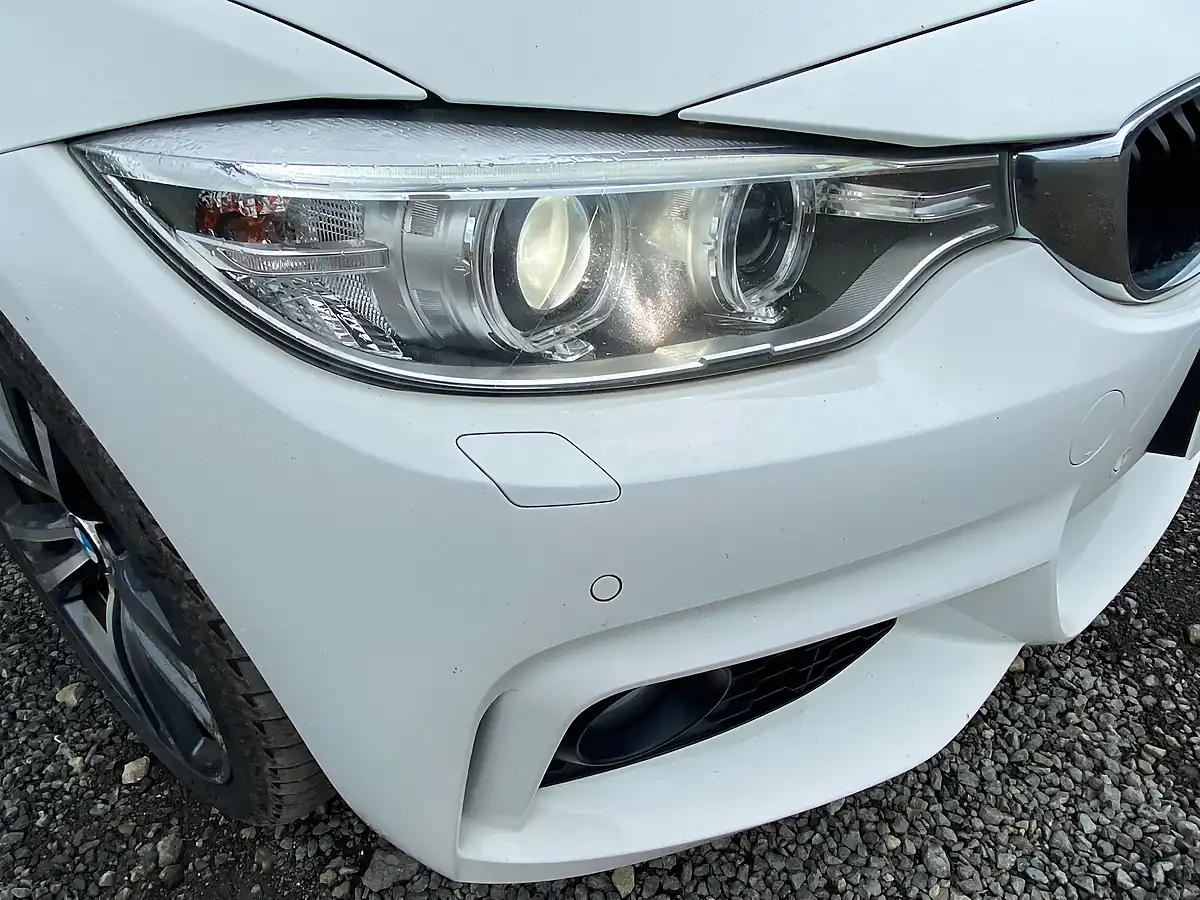 Used 2016 BMW 430d M Sport White - Interior and Exterior details 10