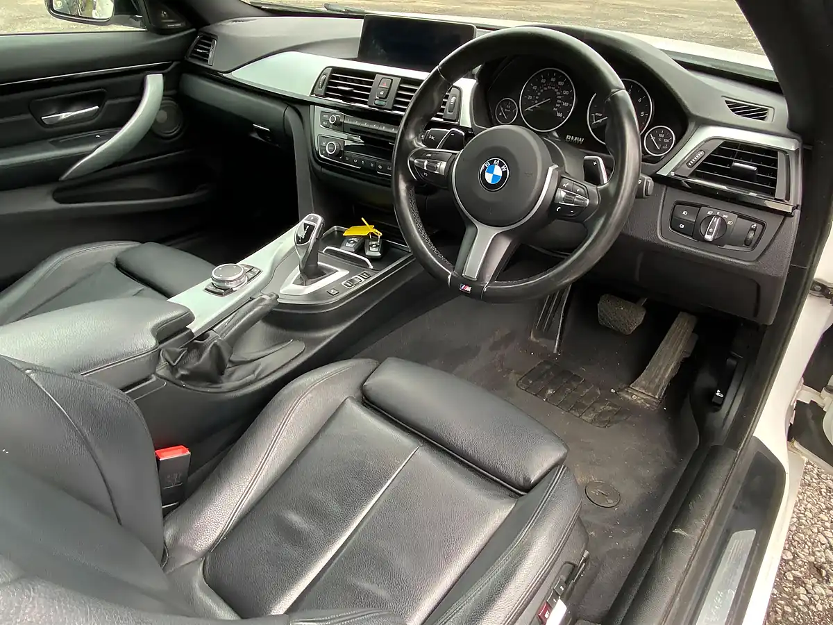 Used 2016 BMW 430d M Sport White - Interior and Exterior details 3
