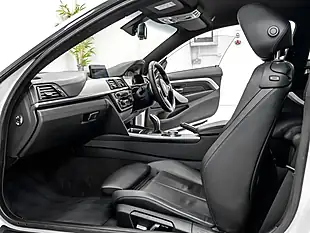 Used 2016 BMW 440i M Sport Alpine White - Interior and Exterior details 11