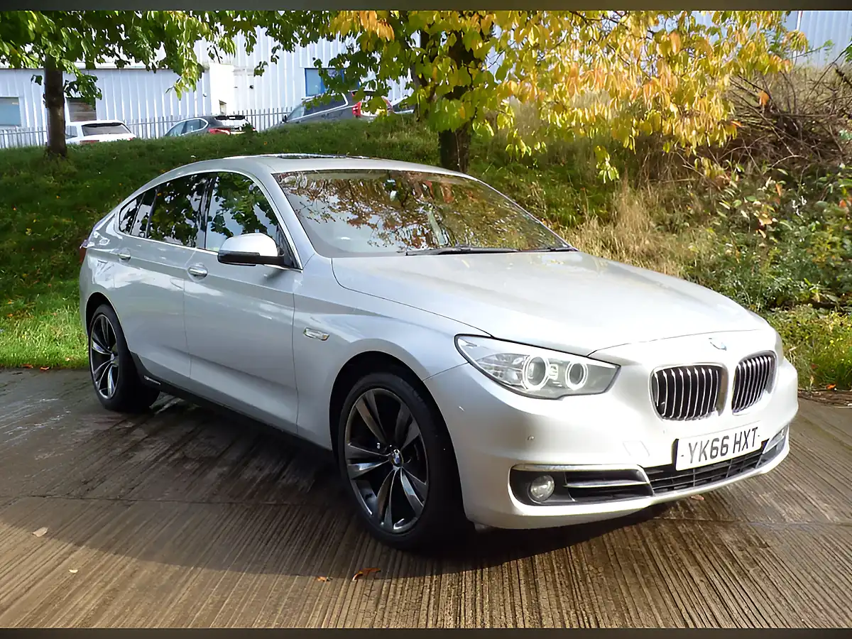 Used 2016 BMW 5 Series Gran Turismo Luxury GT Silver - Interior and Exterior details 4