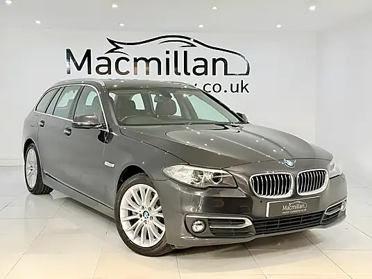 2016 BMW 5 Series 520d Luxury Touring