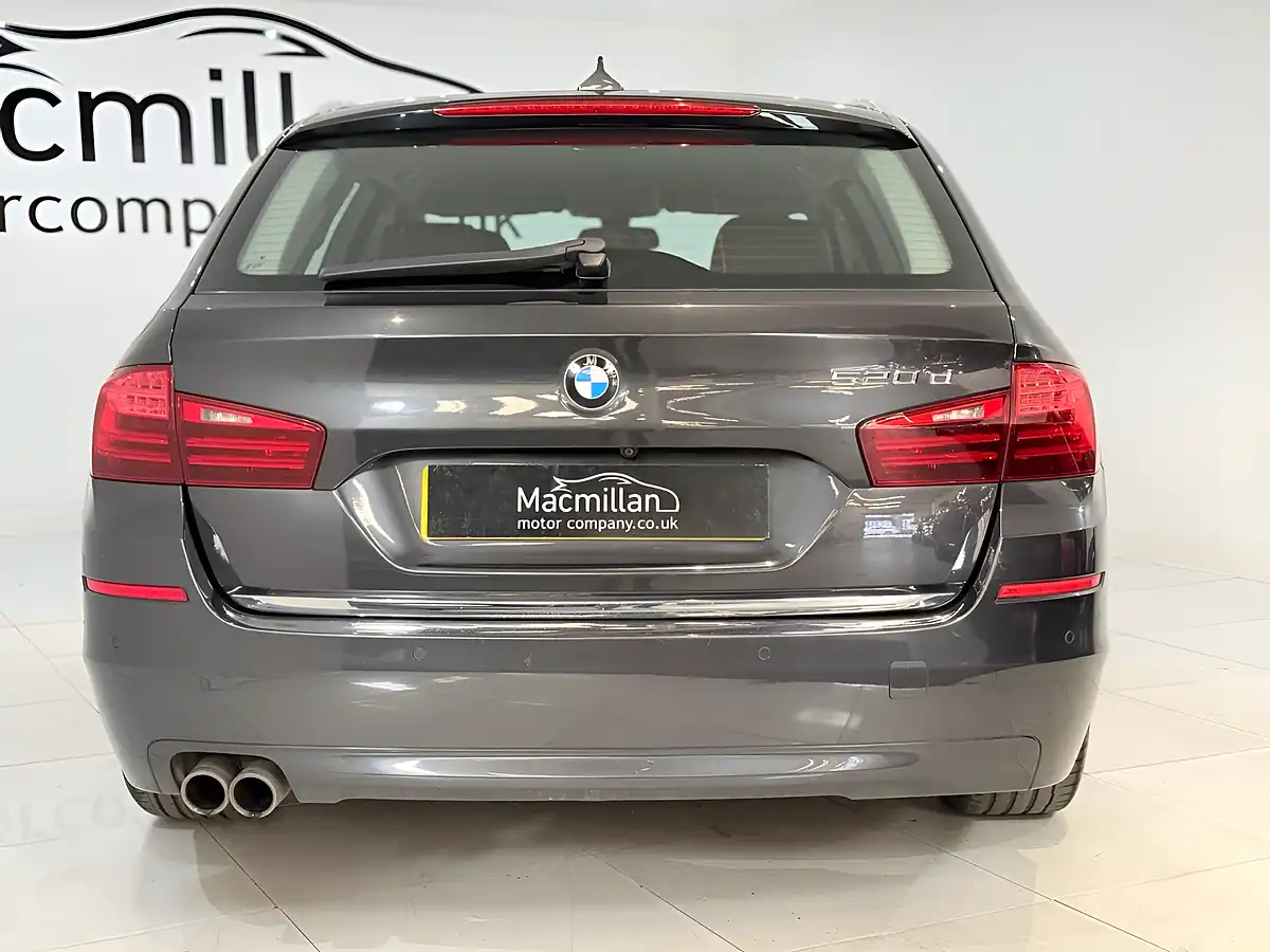 Used 2016 BMW 5 Series Luxury Touring Grey - Interior and Exterior details 10