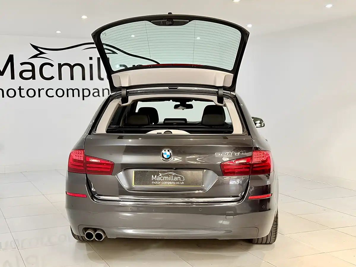 Used 2016 BMW 5 Series Luxury Touring Grey - Interior and Exterior details 11
