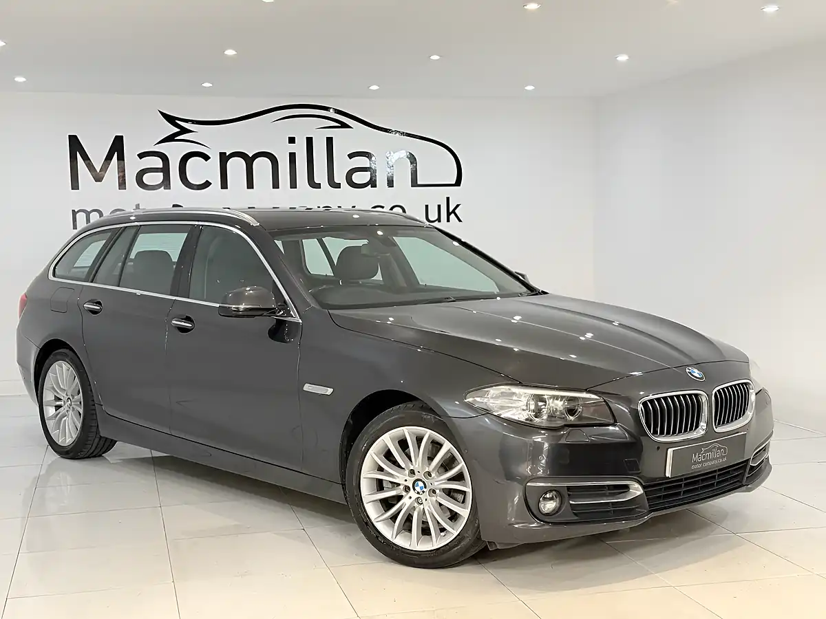 Used 2016 BMW 5 Series Luxury Touring Grey - Interior and Exterior details 3