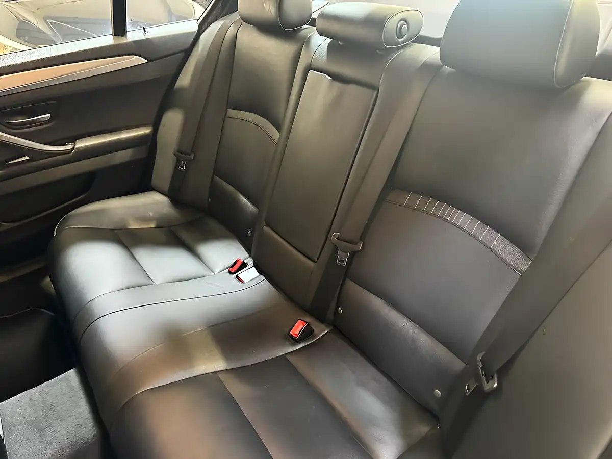Used 2016 BMW 5 Series M Sport Black - Interior and Exterior details 10